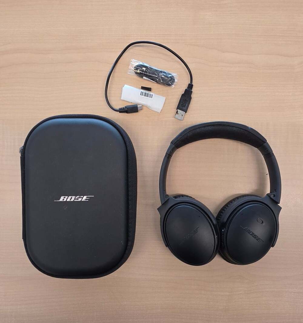Bose QuietComfort 35 II Wireless Noise Canceling Headphones Black Tested Works!